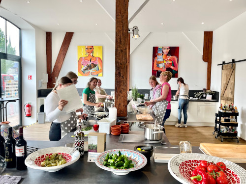 Eventküche in der Kochschule Flensburg Spaß mit Freunden, Familie und Gästen
